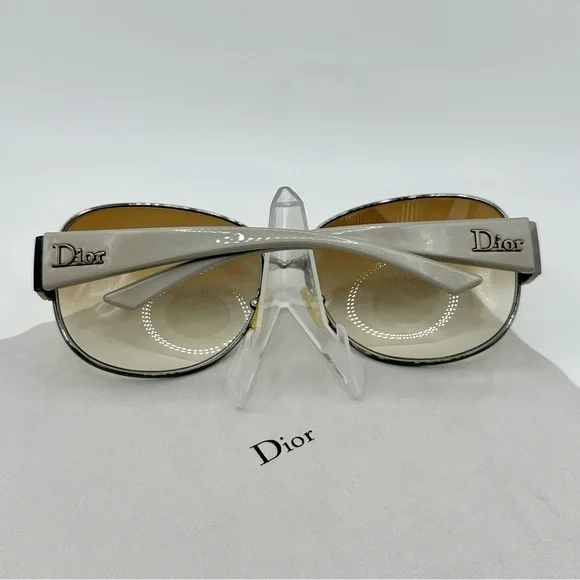 DIOR Oversized Sunglasses with Brown Gradient Lenses and Gray temples